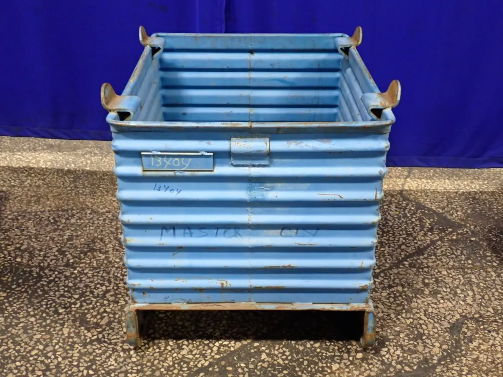 33" X 28" X 24" Steel Tub