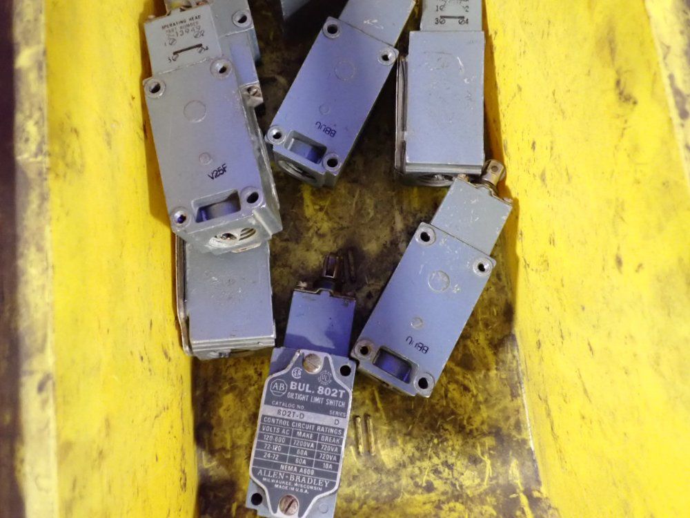 Allen-bradley Oil Tight Limit Switch - 802t-d