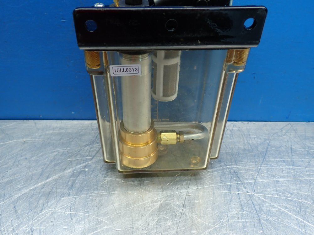 Chen Ying Manual Lubricator - 15ll0373