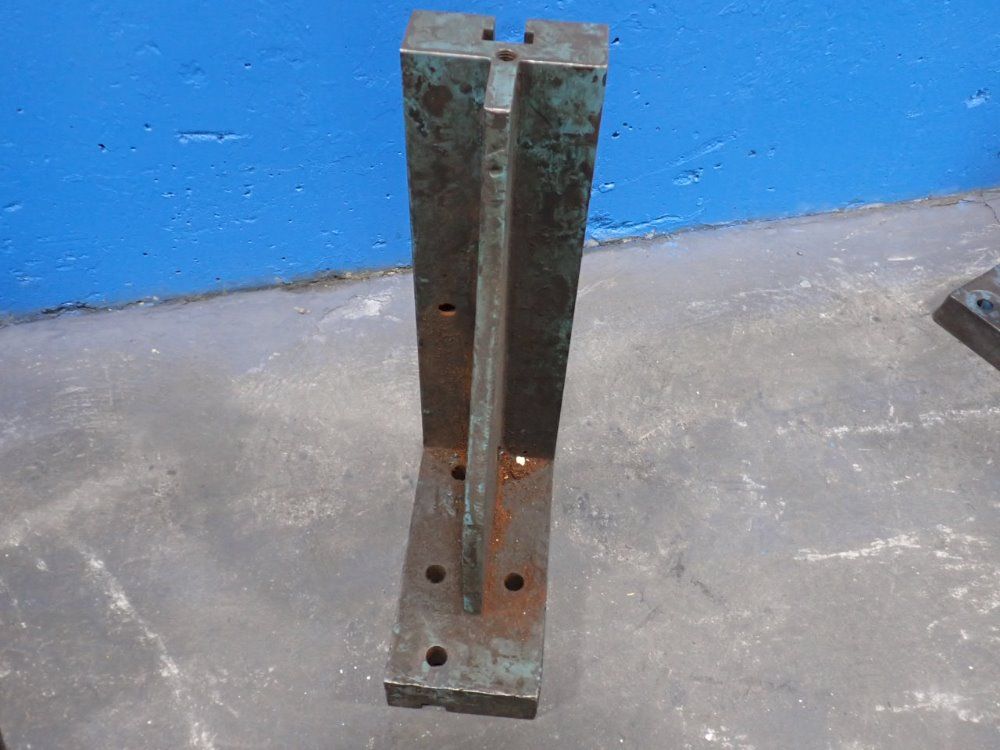 21" X 12 1/2" X 5 1/2" Angle Plate