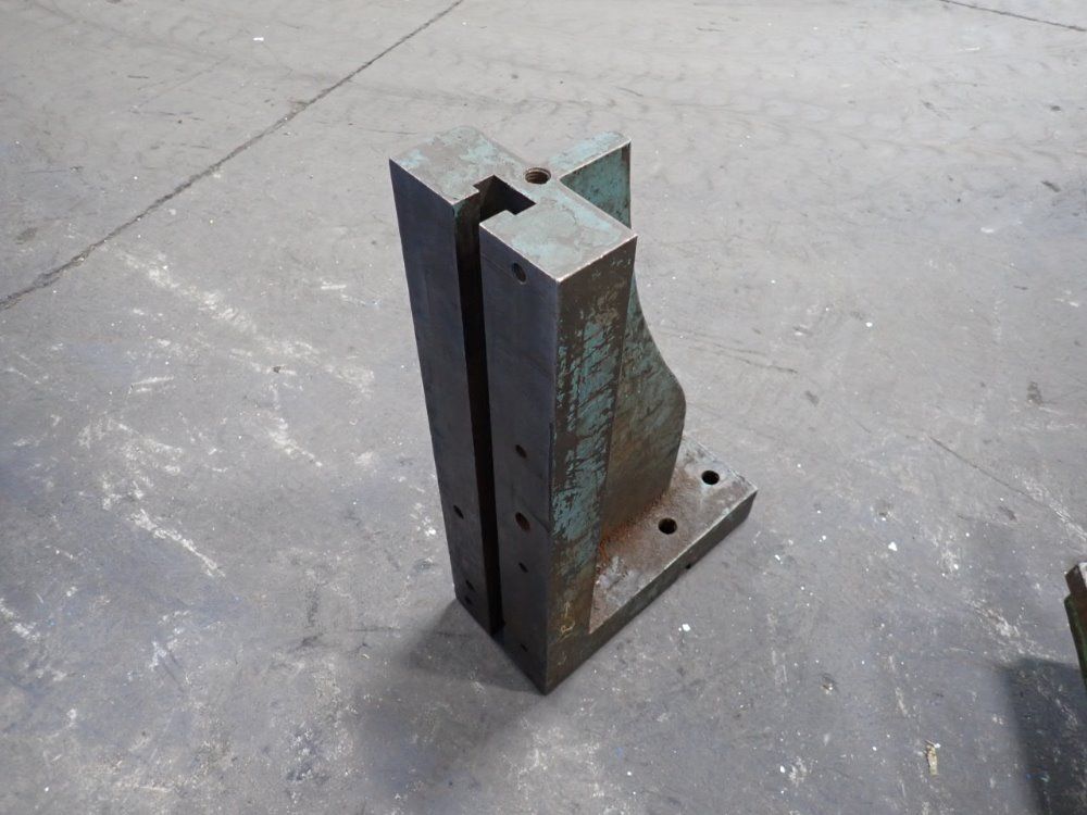 21" X 12 1/2" X 5 1/2" Angle Plate