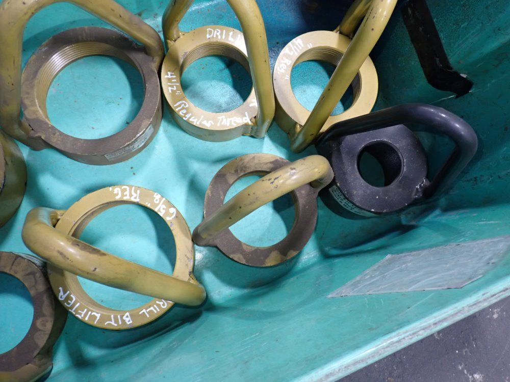 Lifting Bails