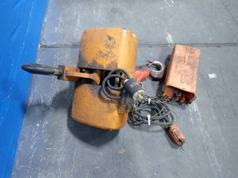 Hitachi Ltd 3 Tons Electric Chain Hoist - 3bs