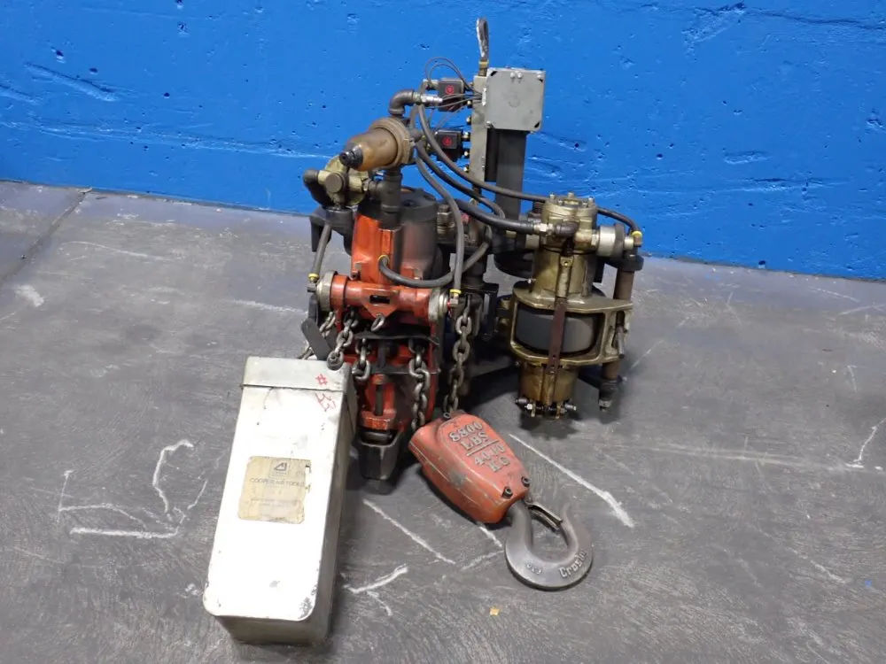 Gardner Denver 8800 Lbs Hoist