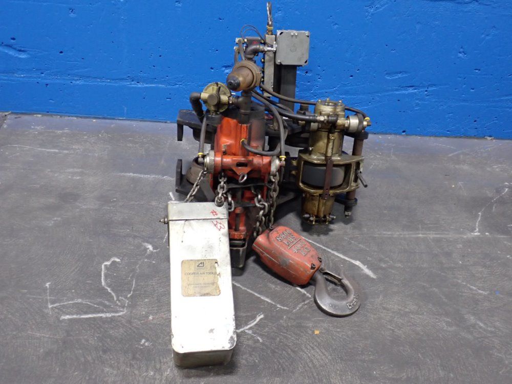 Gardner Denver 8800 Lbs Hoist