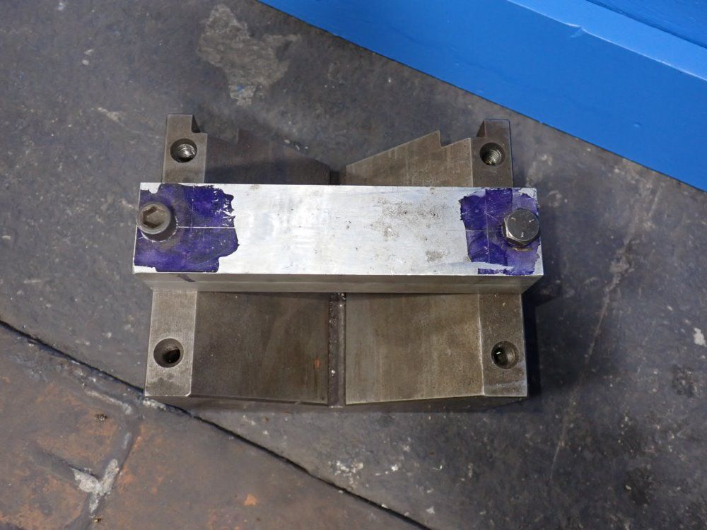 5" X 5" V-block