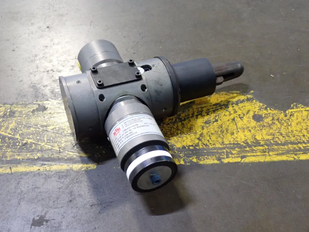 Btm Company Pneumatic Locking Pin Clamp - Lppc38-g-24.80-pt-bl-ls-pd248300b