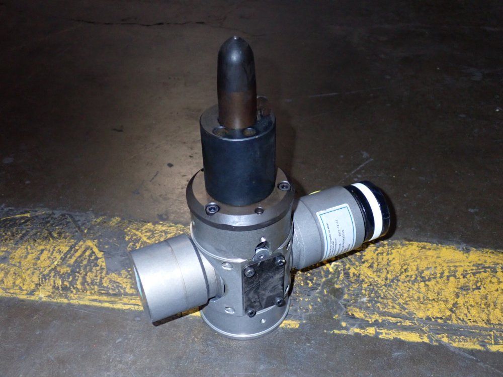 Btm Company Pneumatic Locking Pin Clamp - Lppc38-g-24.80-pt-bl-ls-pd248300b