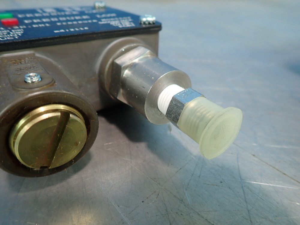 Barksdale 3000 Psi Pressure Switch - 9048-4-n