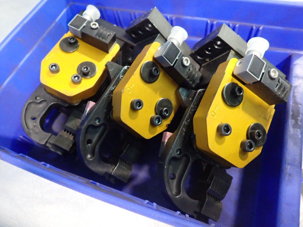 Phd Pneumatc Gripper - Grm2tf-6-50sdb-00sdb-b16-pb3d