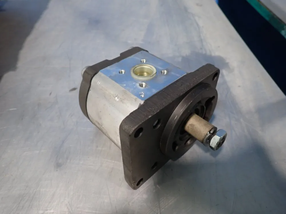 Rexroth Hydraulic Gear Pump - 1515800013