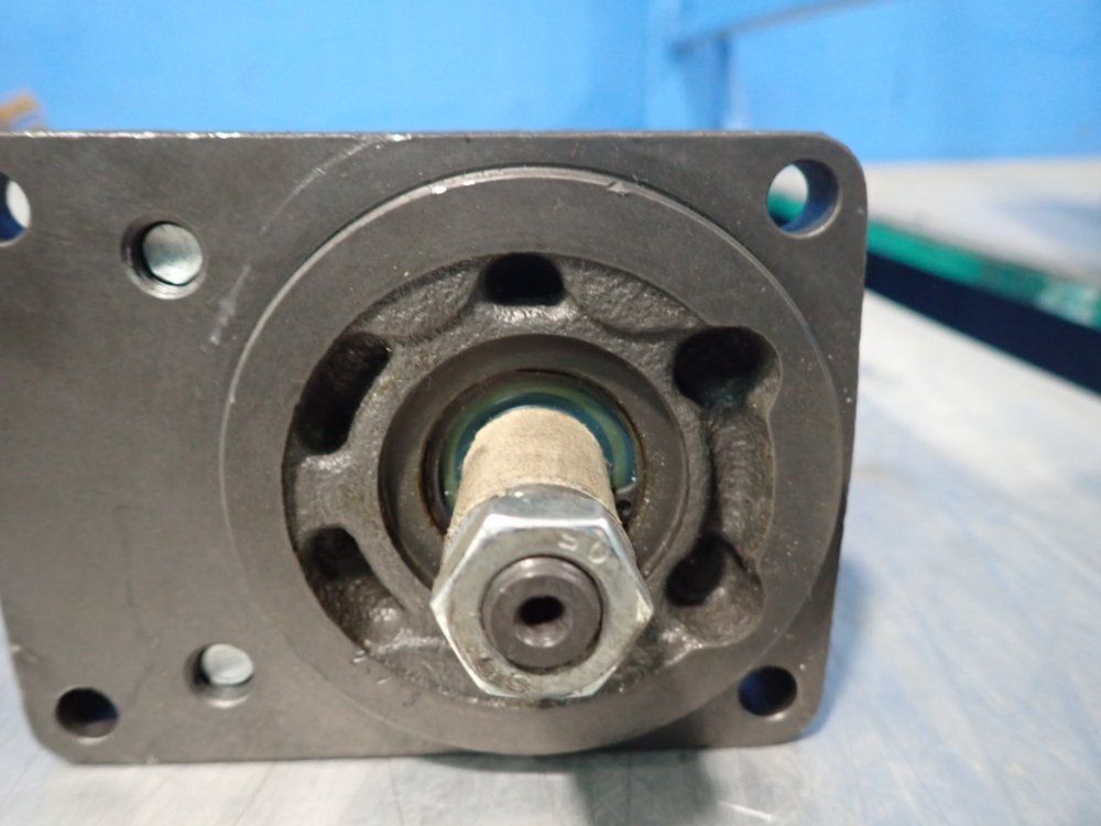 Rexroth Hydraulic Gear Pump - 1515800013