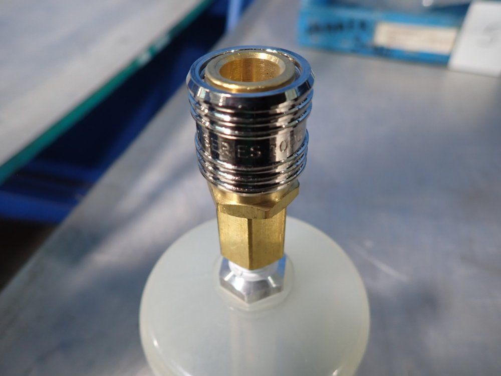 Pneumatic Brake Fluid Bleeder