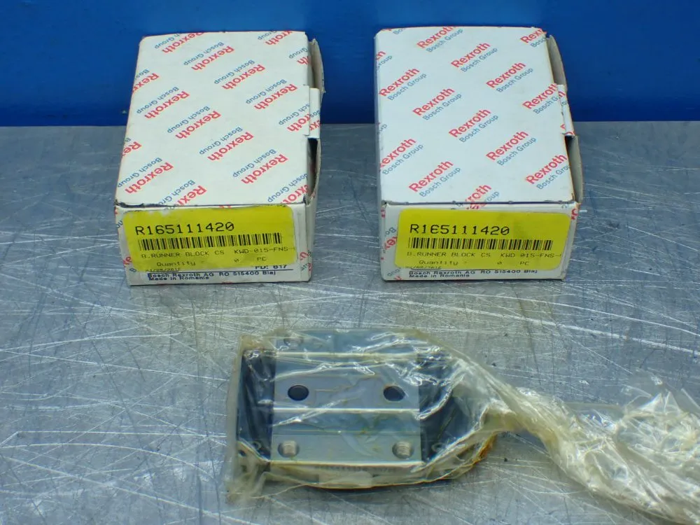 Rexroth Size 15, Steel Cs 2 Carbon Steel Ball Runner Blocks - R165111420