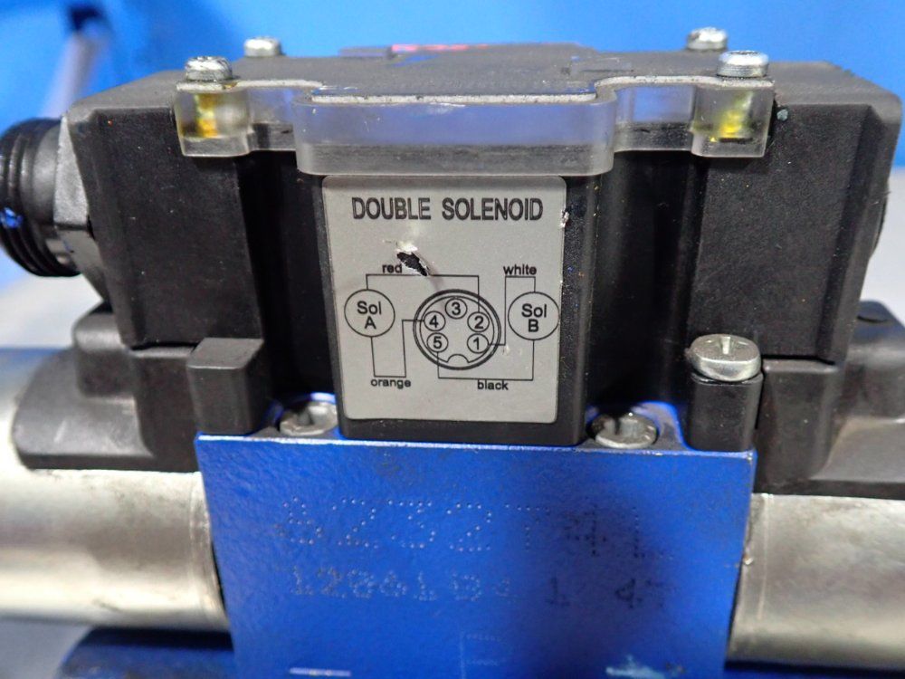 Rexroth Directional Spool Valve - 4weh 22 E76/6eg24n9
