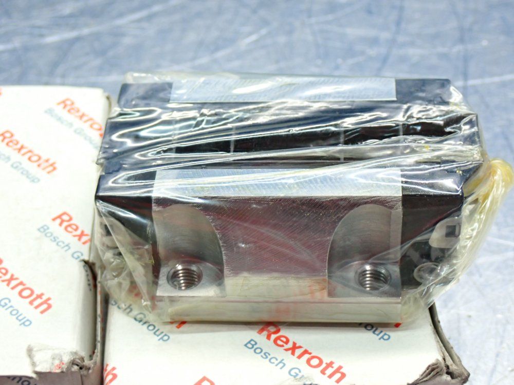 Rexroth Carbon Steel Linear Bearing Block, 2pcs - R165129420