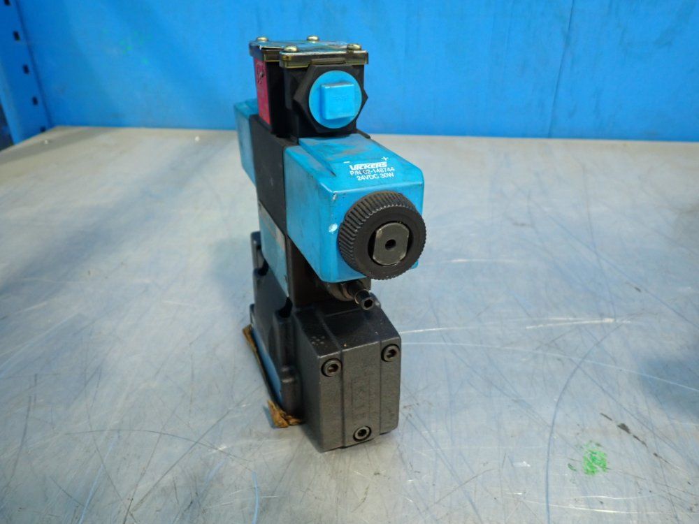 Vickers 3000 Psi Directional Control Valve - Dg5s4-022c-2-t-m-fpa5wl-d1-h5-20