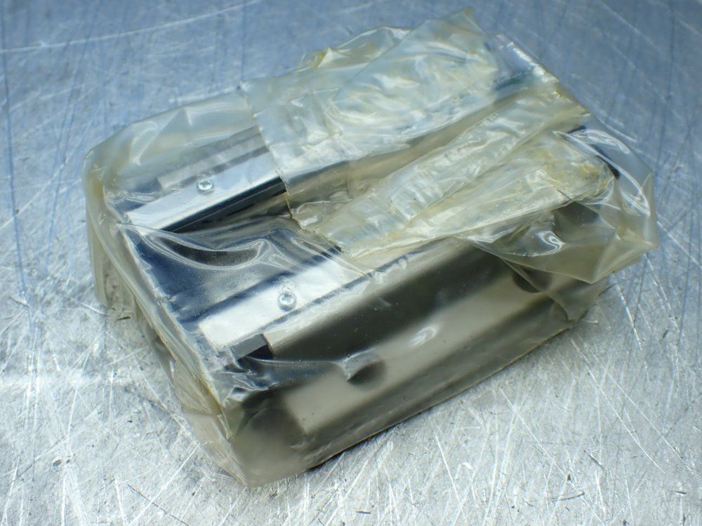 Thk 2 Linear Guide Blocks - Hsr30la1ss(gk) Block