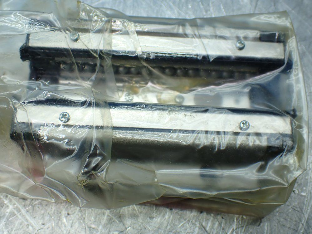 Thk 2 Linear Guide Blocks - Hsr30la1ss(gk) Block