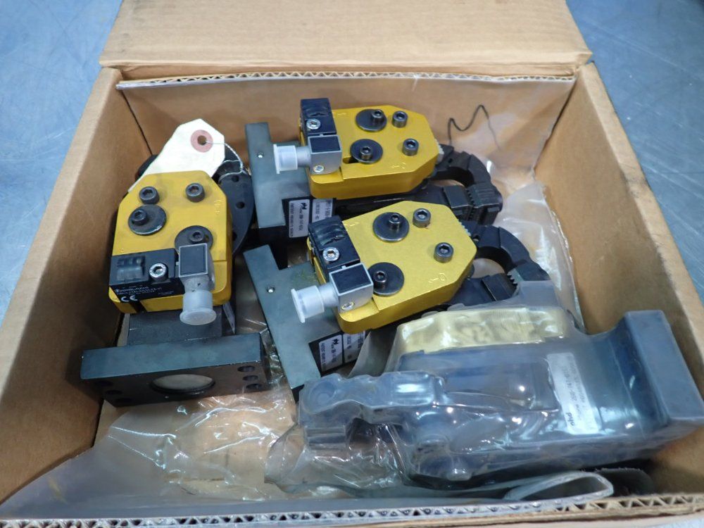 Phd Pneumatic Working Clamp - Grm2tf-6-50sdb-00sdb-b16-pb10