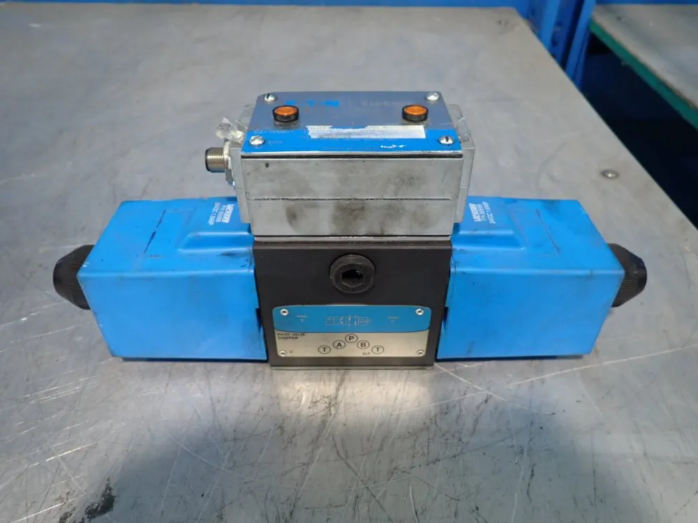 Eaton Vickers Pilot Valve - 02-155807 Dg4s4lw-012n-h-61-s471