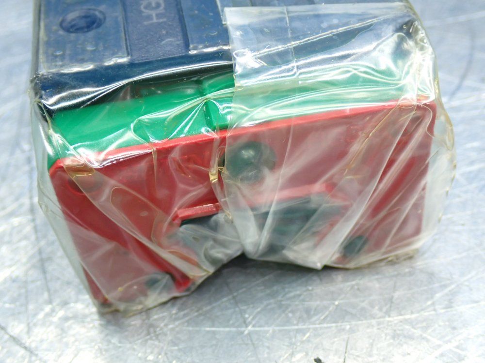 Hiwin Hg/qh-series Square Type Linear Guide Block, 3pcs - Hgh-35-ca-z0-c/e2