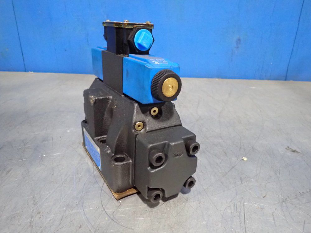 Eaton Vickers 5000 Psi Directional Control Valve - Dg5v-8-h-2c-m-ftwl-h-10