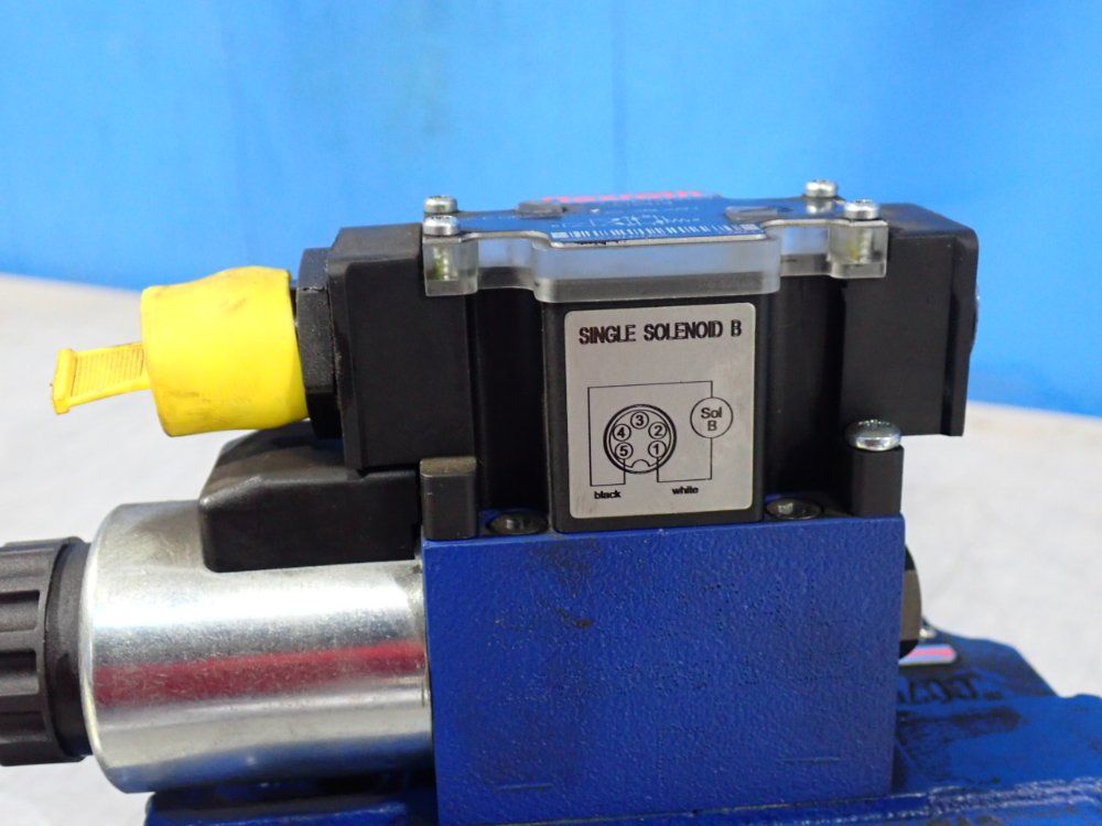 Rexroth Hydraulic Directional Control Valve - R901373381