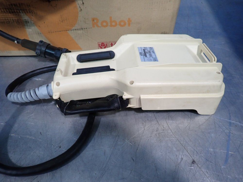 Nachi Teach Pendant - Axtp-fdot-ec10