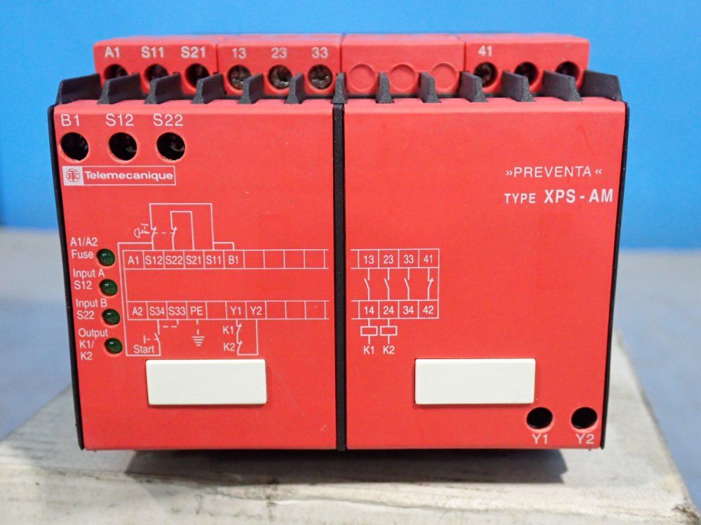 Telemecanique Monitoring Devices For Emergency Stop - Xpsam3440