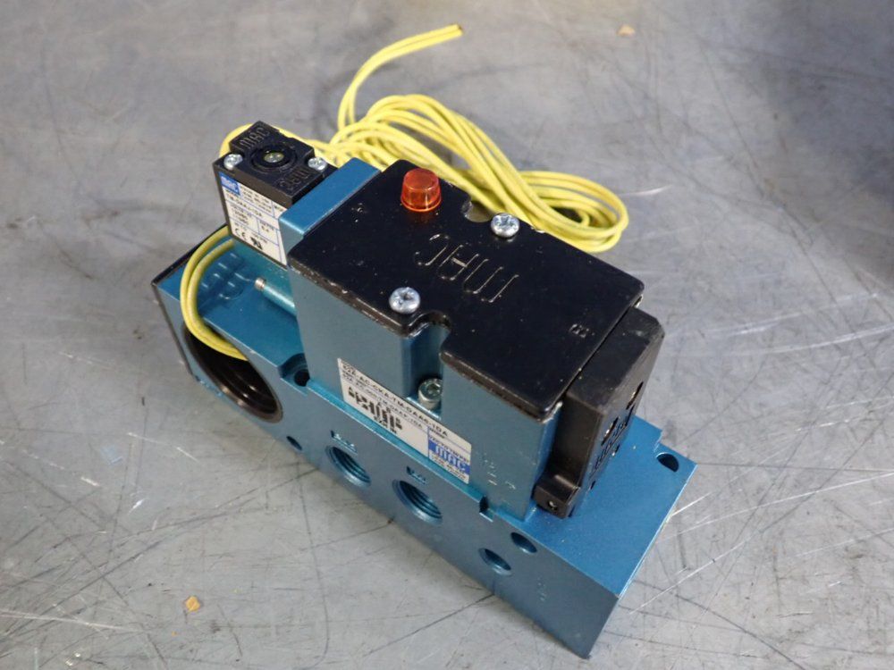 Mac 150 Psi Pneumatic Solenoid Valve - 82a-ac-cka-tm-daa6-1da