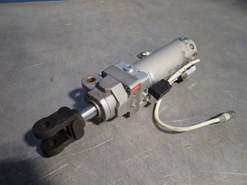 Smc Pneumatic Clamp Cylinder - Clk2pb50tf-100y-b-p74se