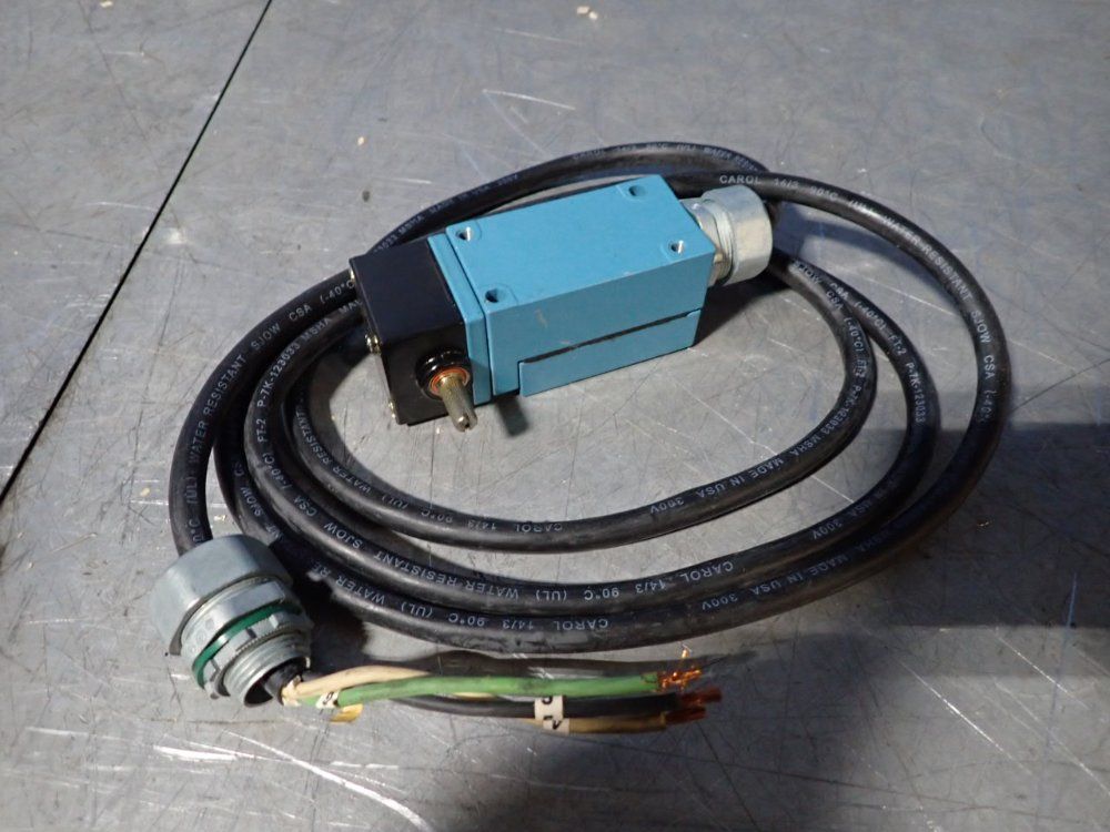 Honeywell Micro Switch Heavy Duty Limit Switch - Lsyub1a13