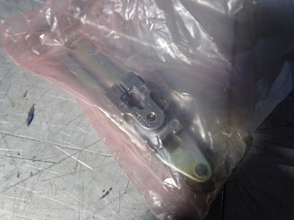 Honeywell Micro Switch Heavy Duty Limit Switch - Lsyub1a13