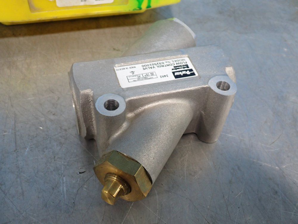 Parker 250 Psig Air / 500 Psi Hydraulic Flow Control Valves - 03250100