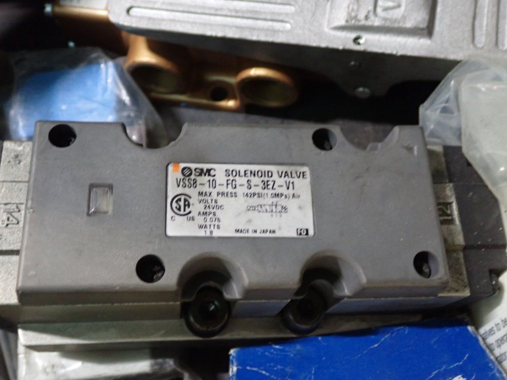 Numatics, Smc, Continental Hydraulics Pneumatic Solenoid Valve, Control Valve