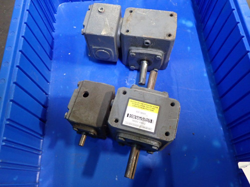 Boston Gear Right Angle Worm Gear Speed Reducer - Wa713600h