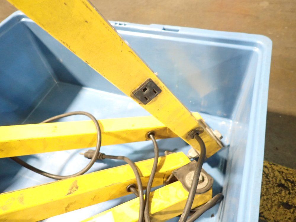 Fostoria Loading Dock Light - Dkl-40va-a