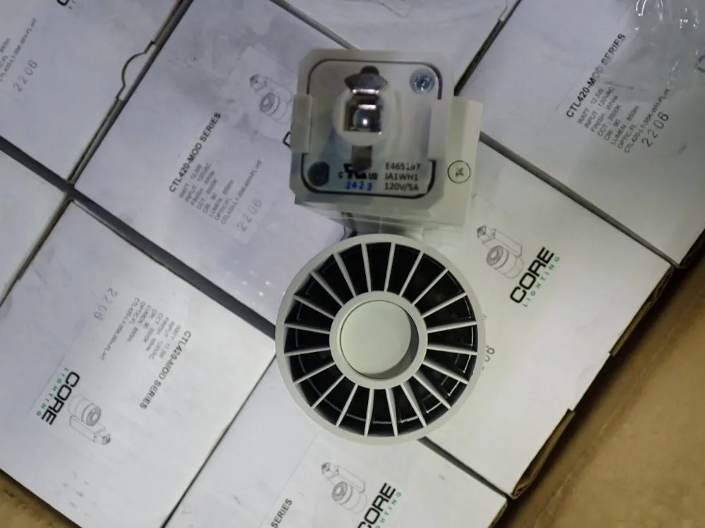 Core Lighting 12.5 W Track Head Fixtures - Ctl420-l1-35k-wh-fl-ht
