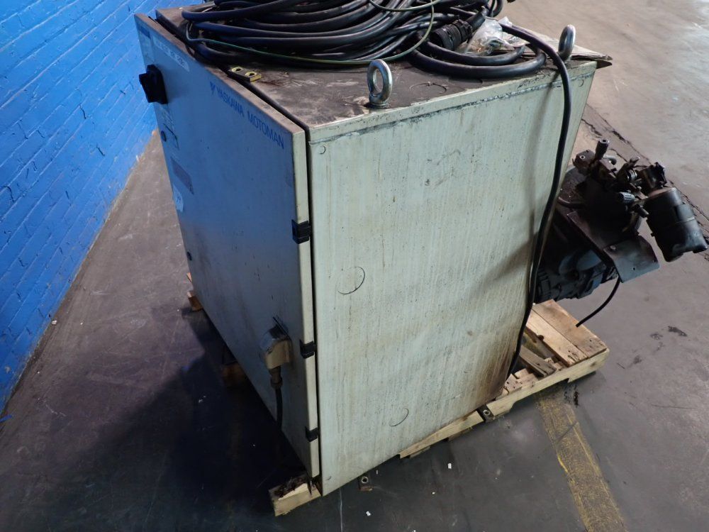 Yaskawa Motoman Robot - Mh6
