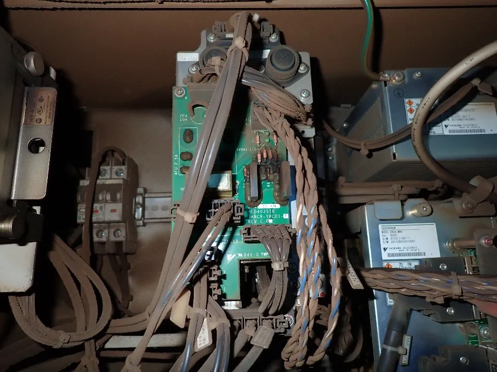 Yaskawa Motoman Robot - Mh6