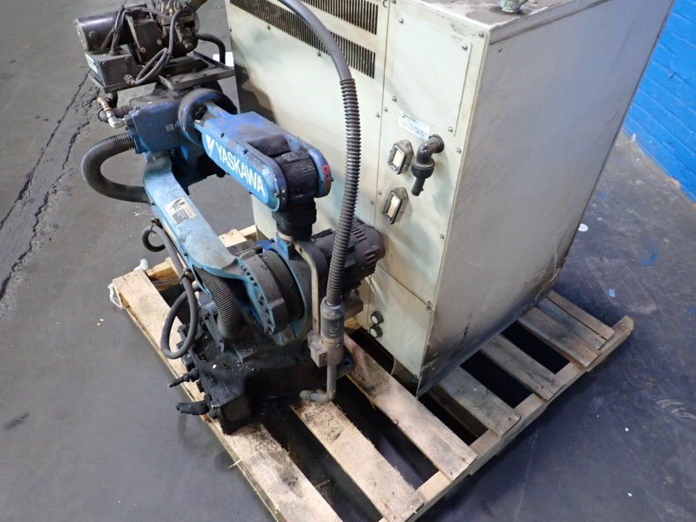 Yaskawa Motoman Robot - Mh6