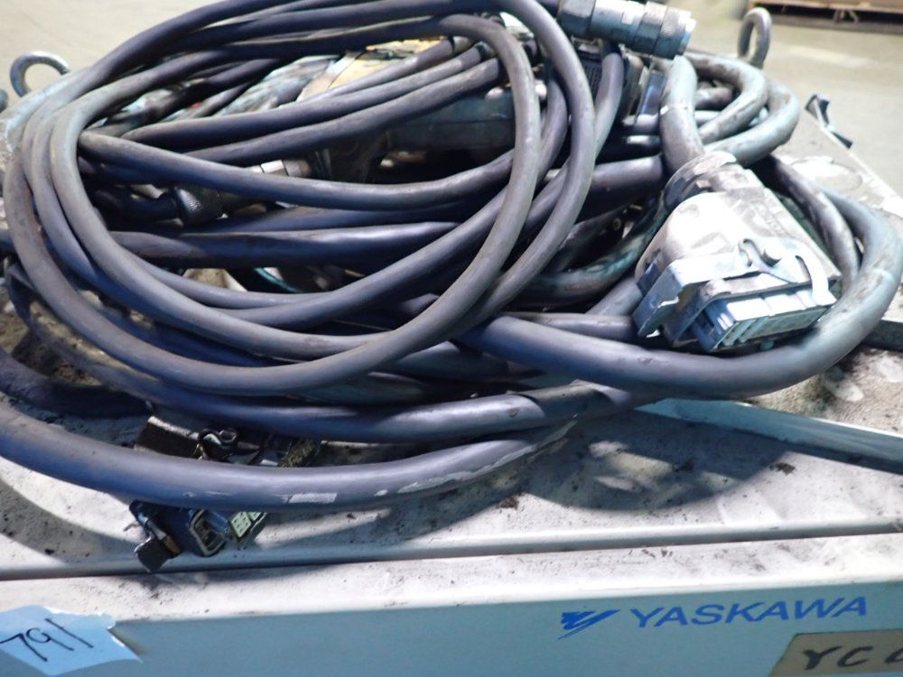 Yaskawa Motoman Robot - Mh6