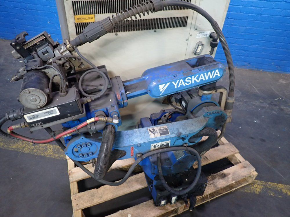 Yaskawa Motoman Robot - Mh6