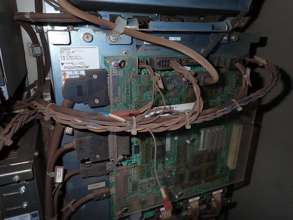 Yaskawa Motoman Robot - Mh6