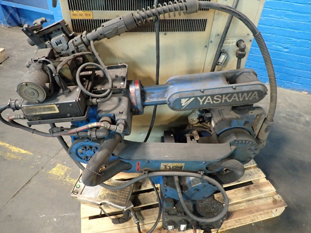 Yaskawa Motoman Robot - Mh6