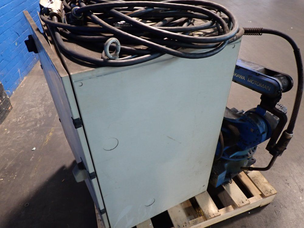 Yaskawa Motoman Robot - Mh6