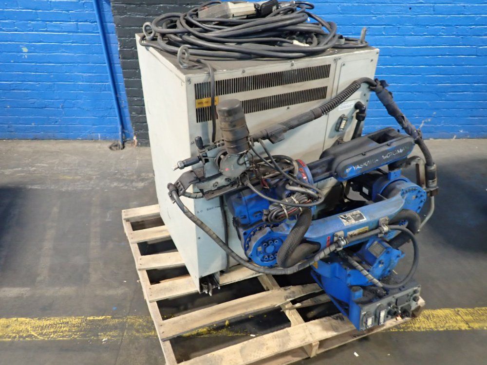 Yaskawa Motoman Robot - Mh6