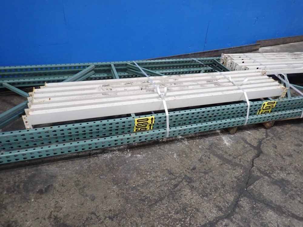 Pallet Racking - Teardrop