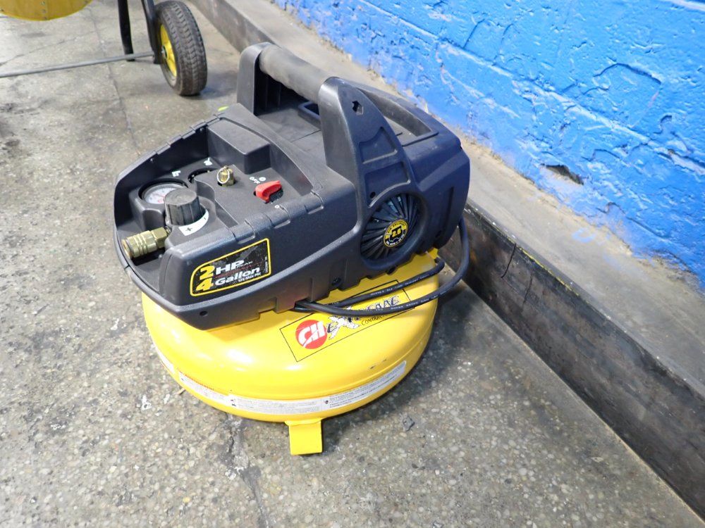 Campbell Hausfeld 4 Gal Air Compressor - Fp210001